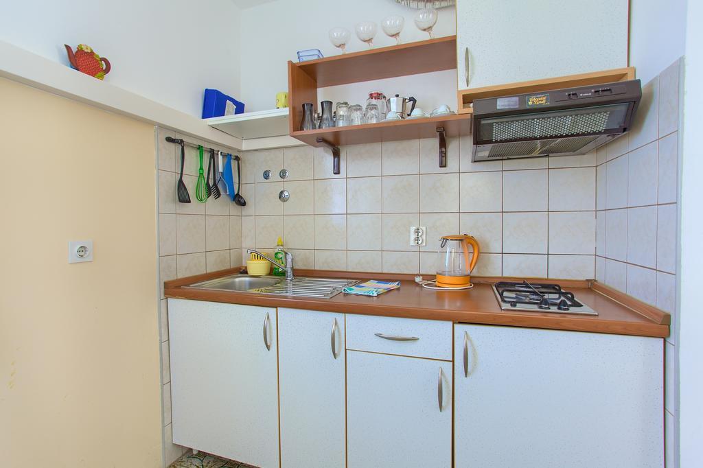 Apartments Vlatko Krk Town Zewnętrze zdjęcie